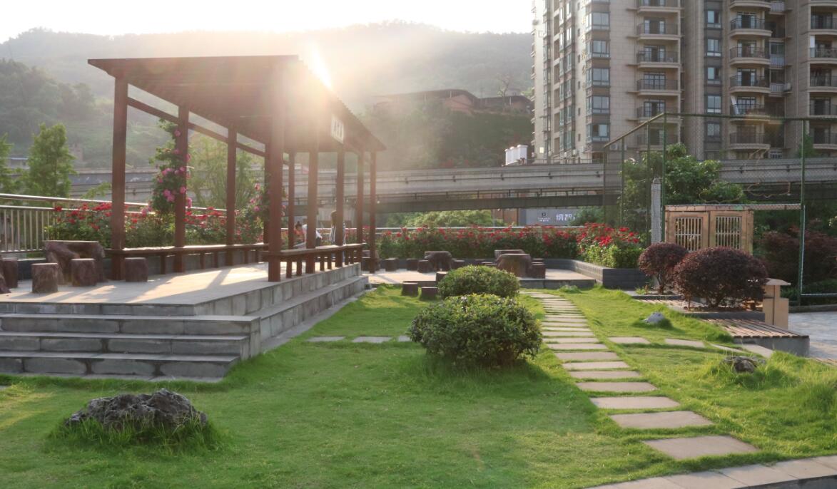 重慶工業(yè)管理職業(yè)學校